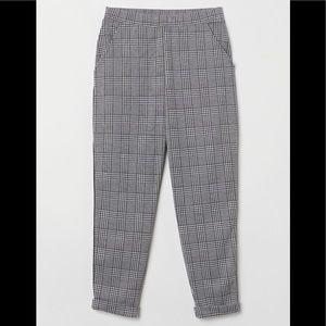 Ankle-Length Pull-On Pants .........NEW w/ Tags